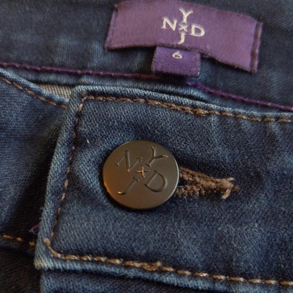 NYDJ Medium Blue Wash Straight Leg High Rise Jeans Lift Tuck - 6 Tall - Picture 8 of 11